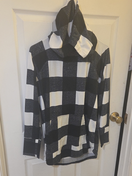 LuLaRoe Tops - LuLaRoe Black and White Plaid Hooded Pullover